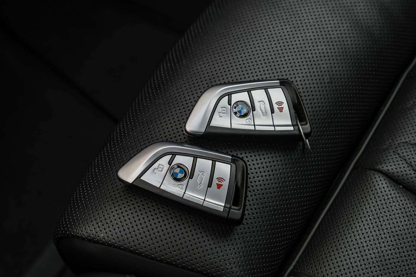 Used 2023 BMW X5 sDrive40i w/ Executive Package image 60