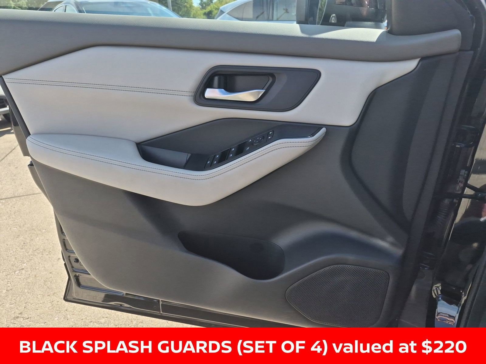 Certified 2023 Nissan Rogue SV w/ SV Premium B Package AWD/4WD image 31