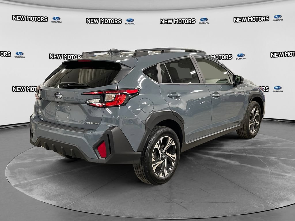 Used 2024 Subaru Crosstrek 2.0i Premium AWD/4WD image 5