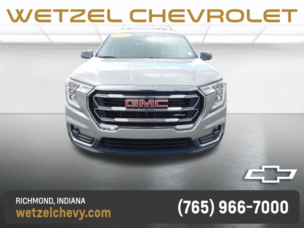 Used 2023 GMC Terrain AT4 w/ Infotainment Package II AWD/4WD image 8