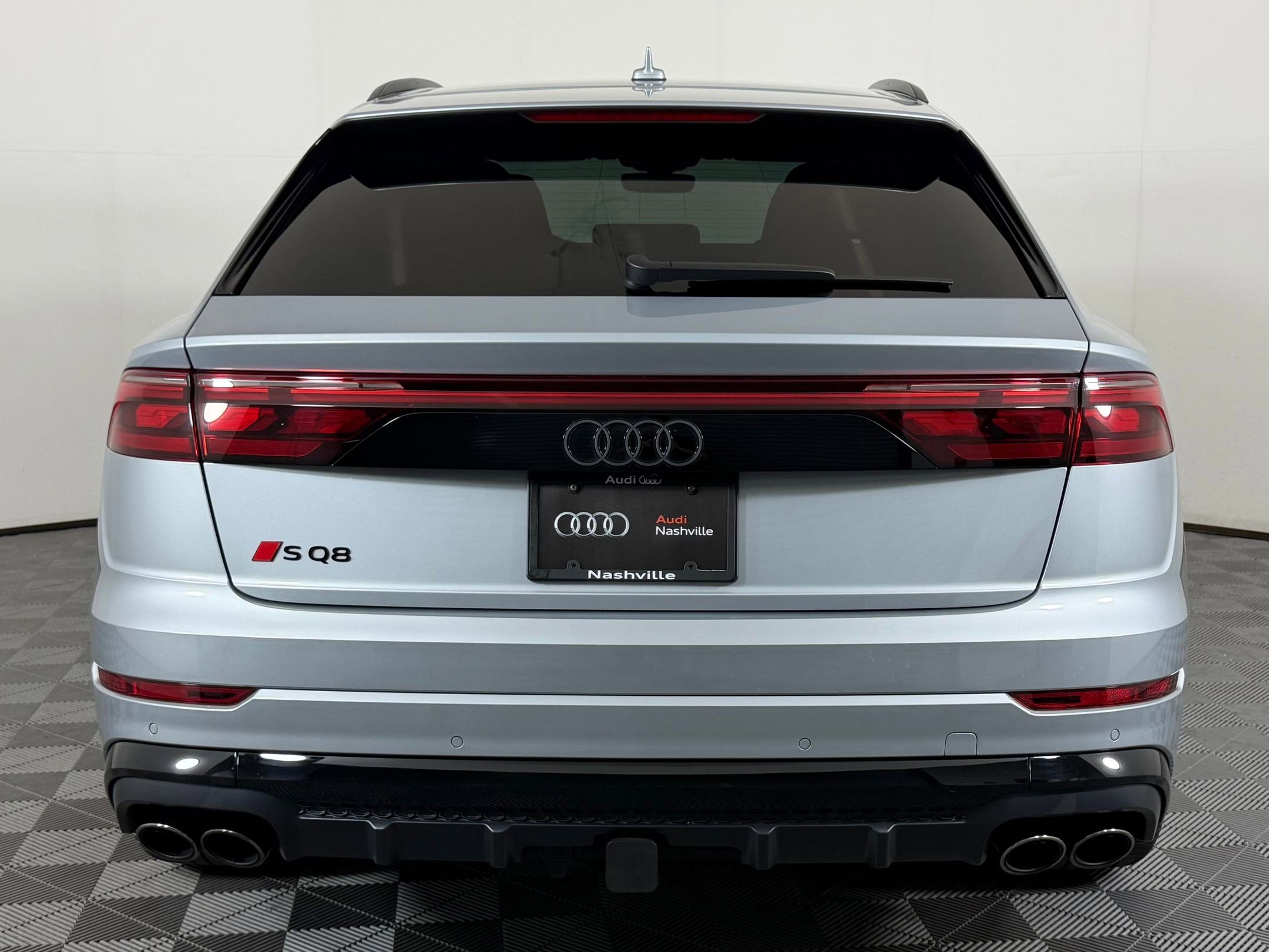 Used 2024 Audi SQ8 Prestige image 10