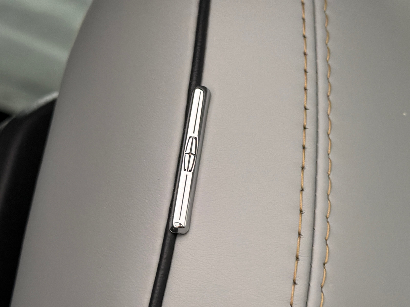 New 2027 Lincoln Navigator L Black Label w/ Black Label Special Edition AWD/4WD image 15
