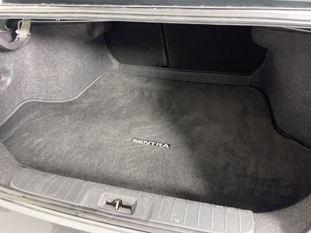 Used 2024 Nissan Sentra SV image 8