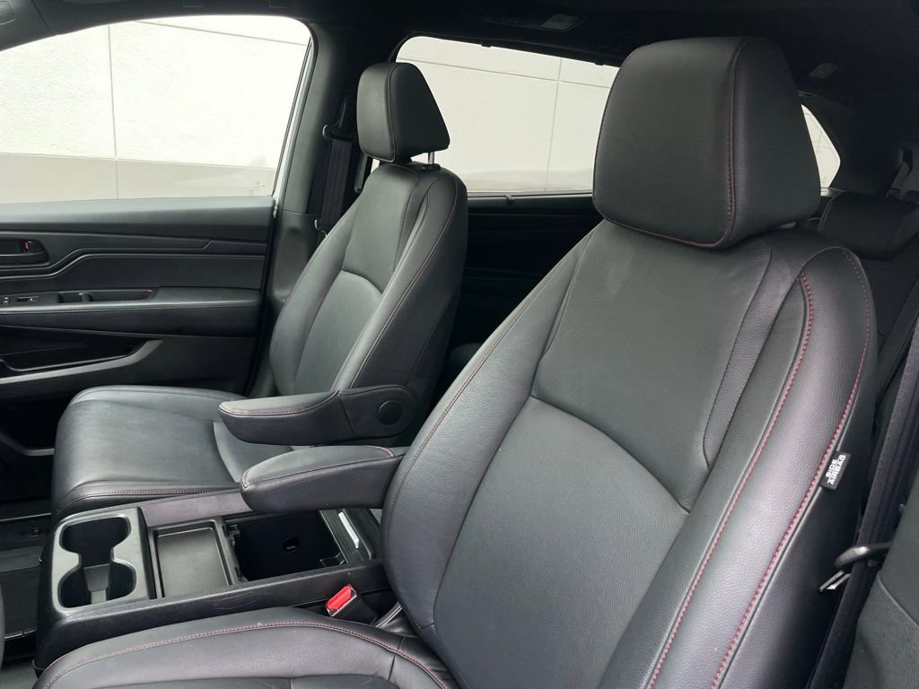 Certified 2023 Honda Odyssey Sport image 25