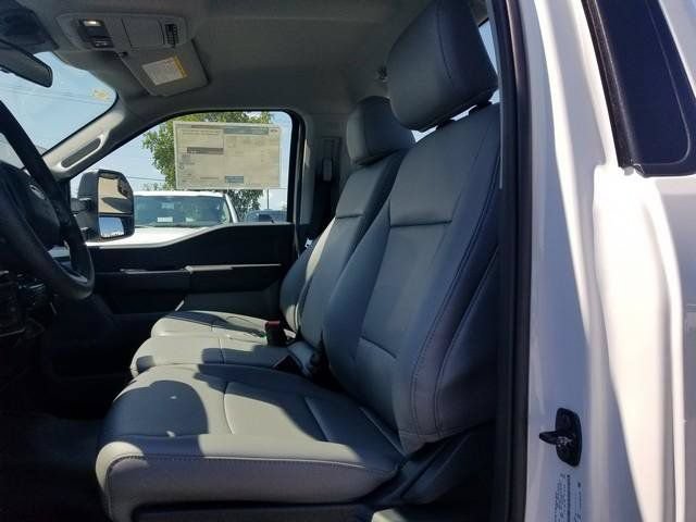 New 2026 Ford F550 4x4 Regular Cab Super Duty image 17