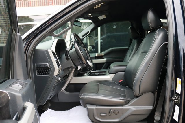 Used 2022 Ford F250 Lariat w/ Chrome Package image 12