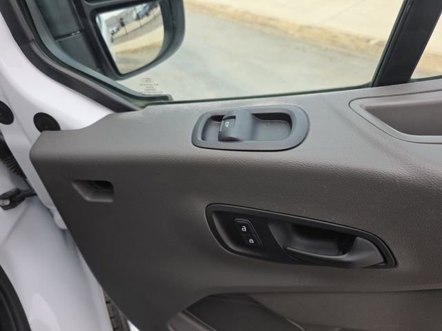Used 2021 Ford Transit 350 XL image 5