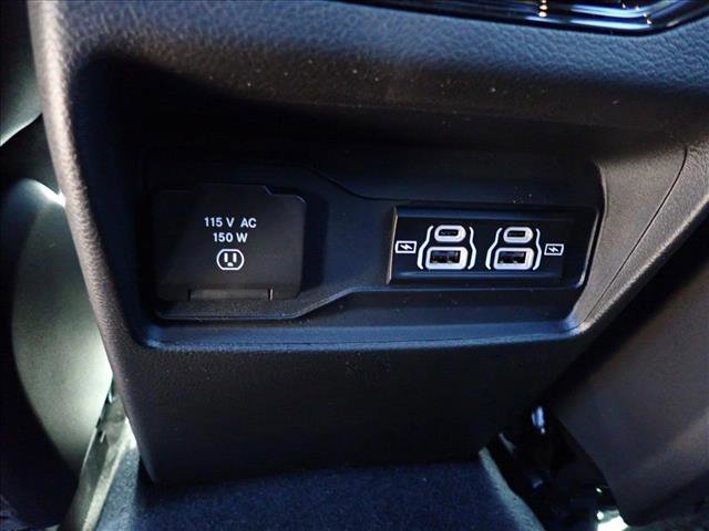 New 2025 Jeep Grand Cherokee Altitude image 11