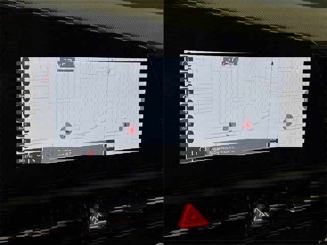 Used 2023 Kia Niro EX image 13