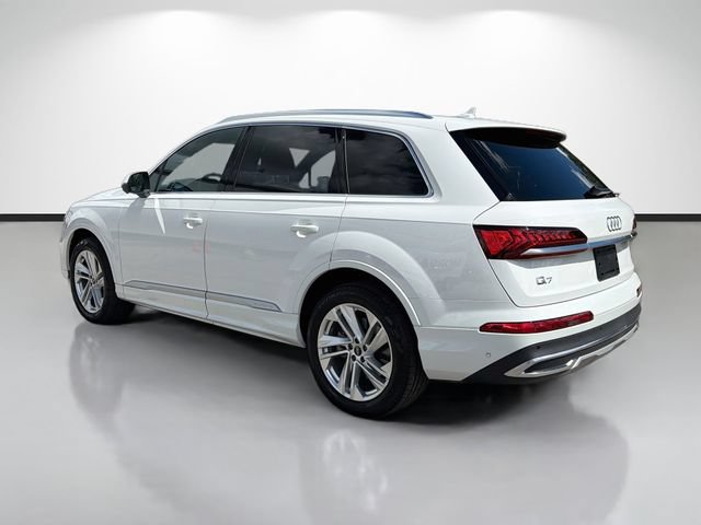 Used 2023 Audi Q7 3.0T Premium AWD/4WD image 5