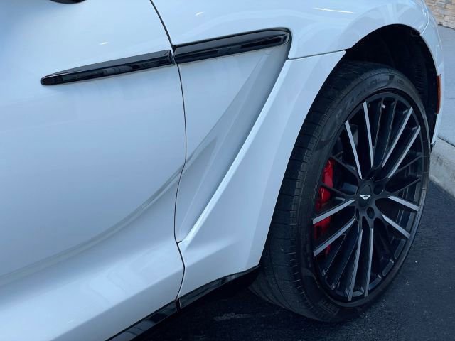 Used 2023 Aston Martin DBX image 24