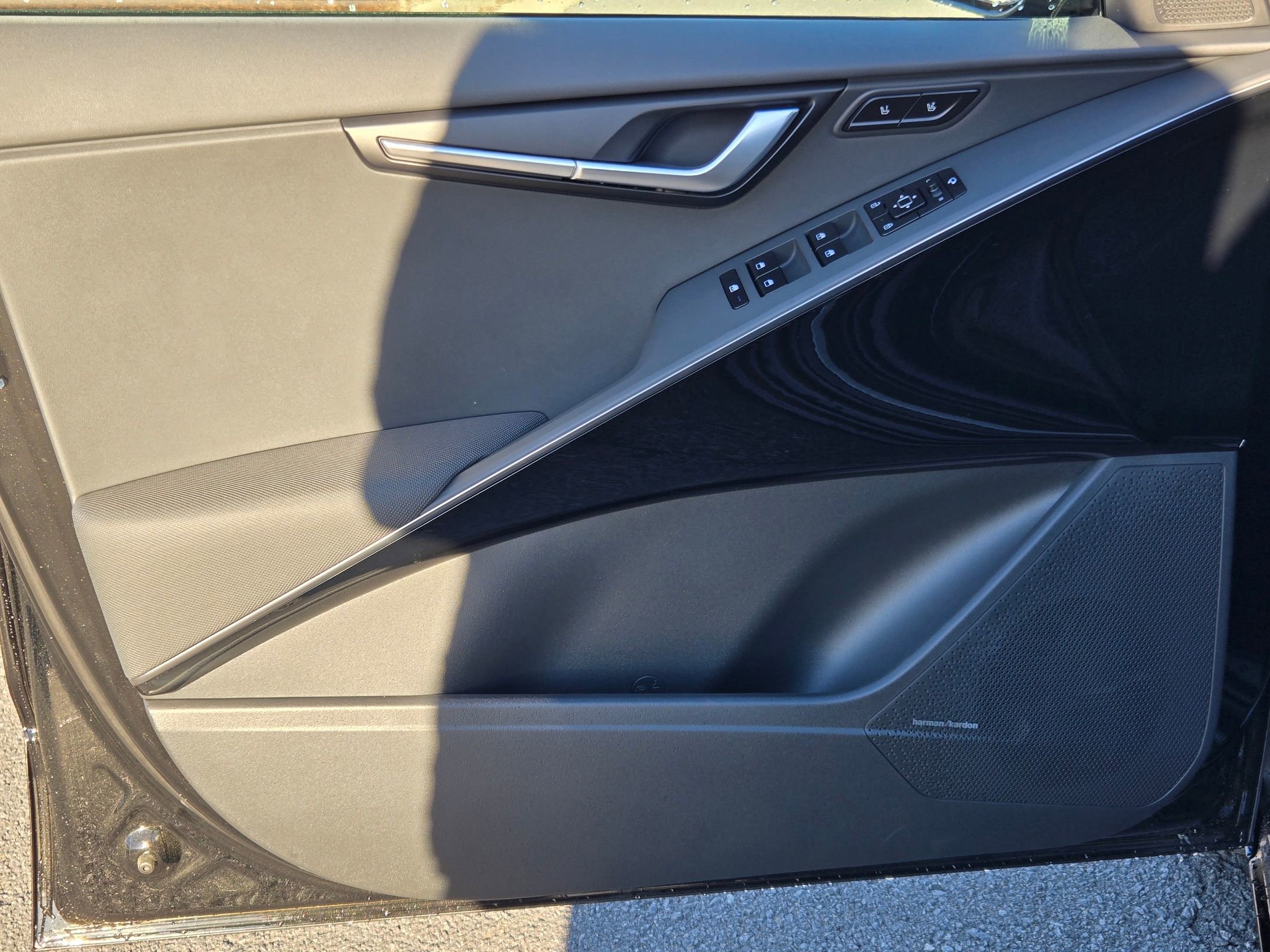 New 2026 Kia Niro SX Touring image 20