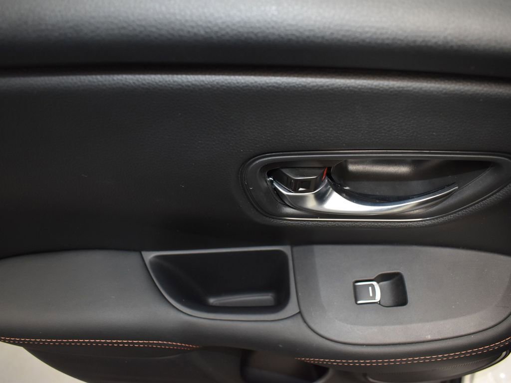 Used 2024 Honda HR-V Sport image 14