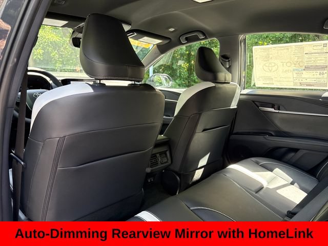 Used 2026 Toyota Camry SE FWD image 19