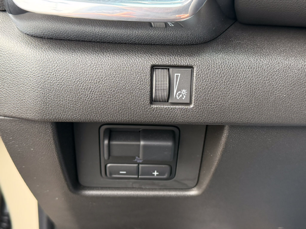 Certified 2024 GMC Canyon Elevation w/ Elevation Premium Package AWD/4WD image 36