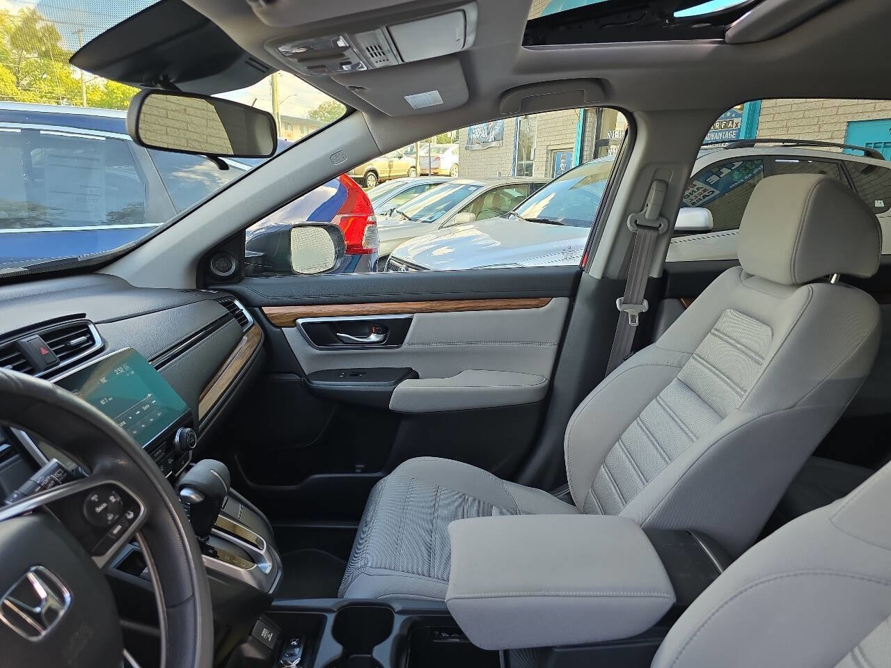 Used 2018 Honda CR-V EX image 19