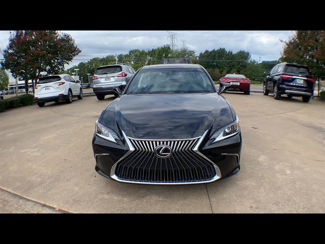 Certified 2021 Lexus ES 350 w/ Premium Package FWD image 3