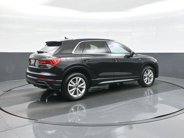 Certified 2025 Audi Q3 2.0T Premium w/ Convenience Package image 7