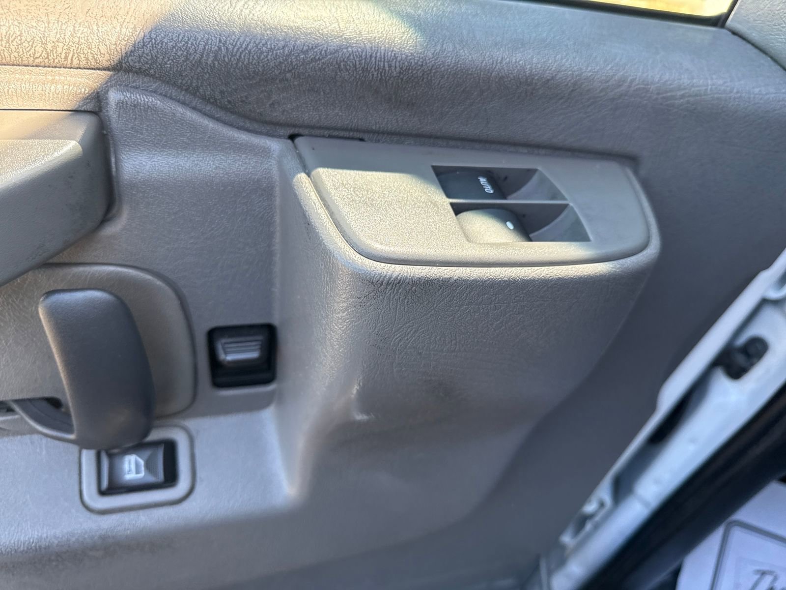 Used 2020 Chevrolet Express 3500 Work Van image 11