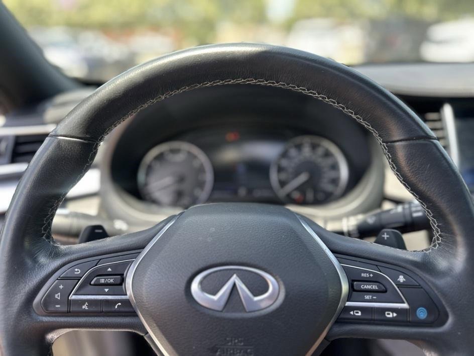 Used 2021 INFINITI QX50 Luxe w/ Appearance Package image 25