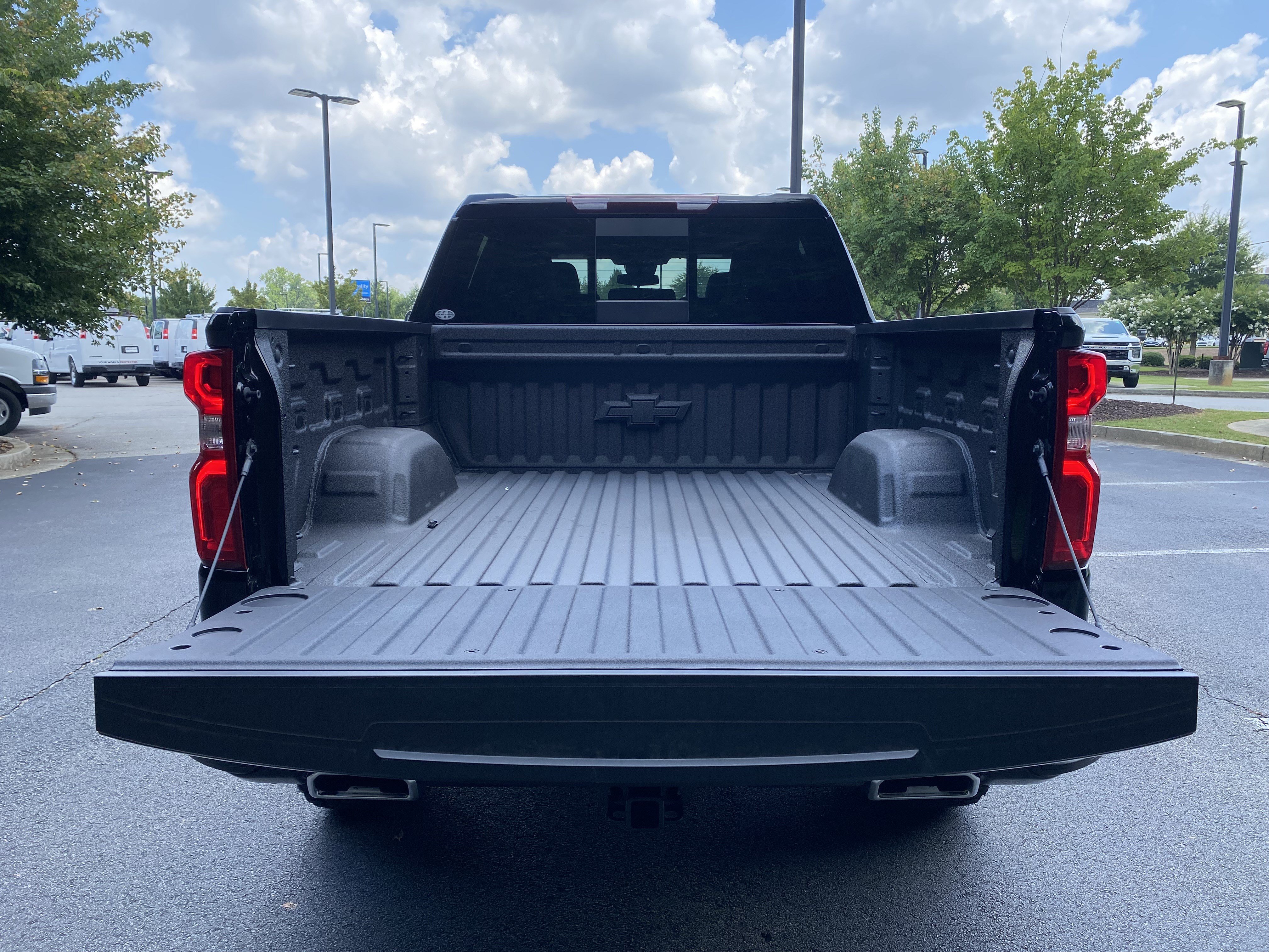 New 2026 Chevrolet Silverado 1500 LT Trail Boss w/ Convenience Package II AWD/4WD image 11