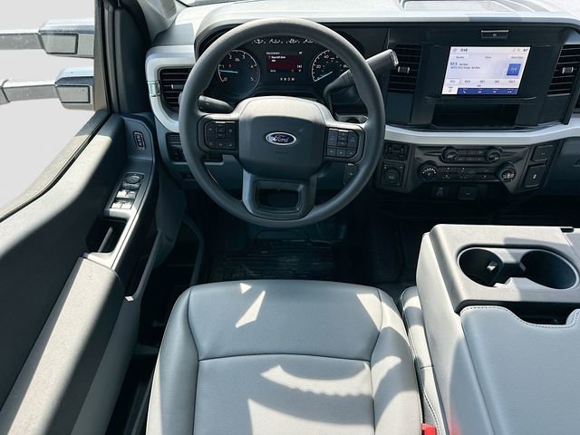 New 2026 Ford F350 XL w/ XL Chrome Package image 15