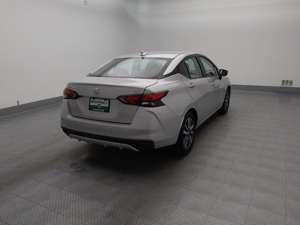 Used 2021 Nissan Versa SV FWD image 9