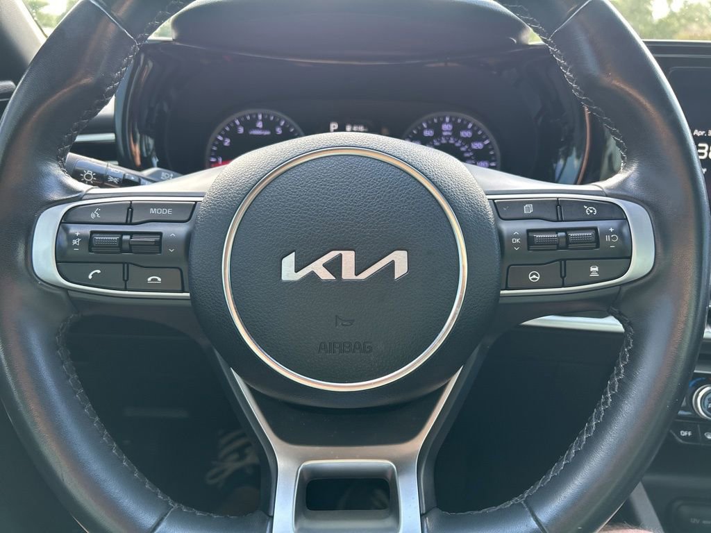 Used 2023 Kia K5 GT-Line image 25