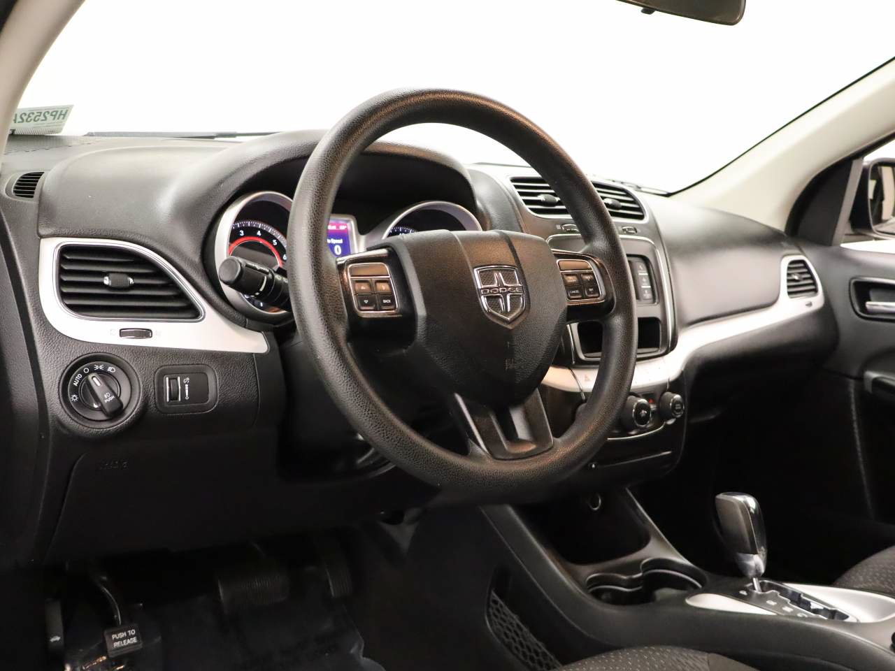 Used 2018 Dodge Journey SXT FWD image 13