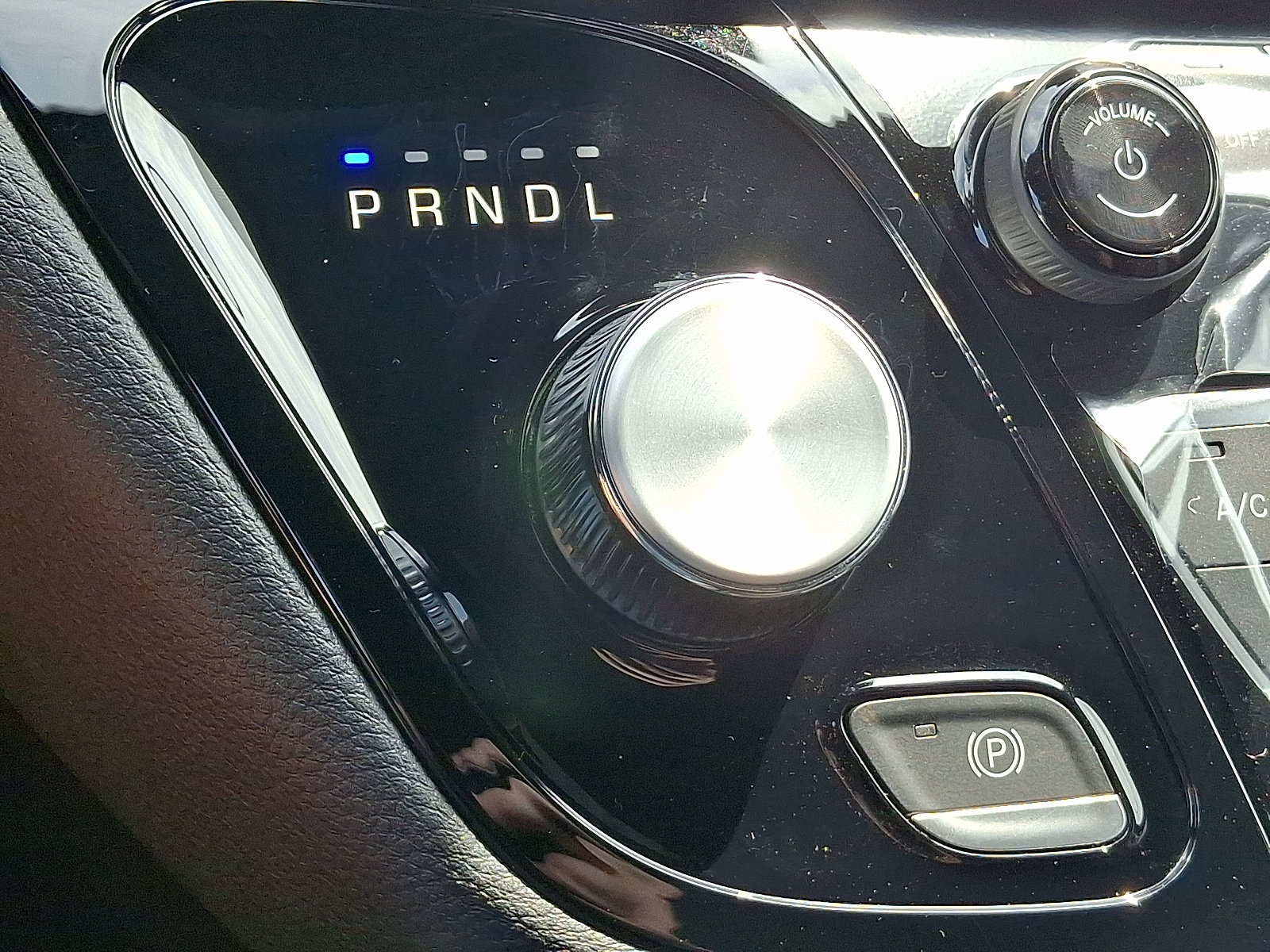 New 2026 Chrysler Pacifica Select image 9