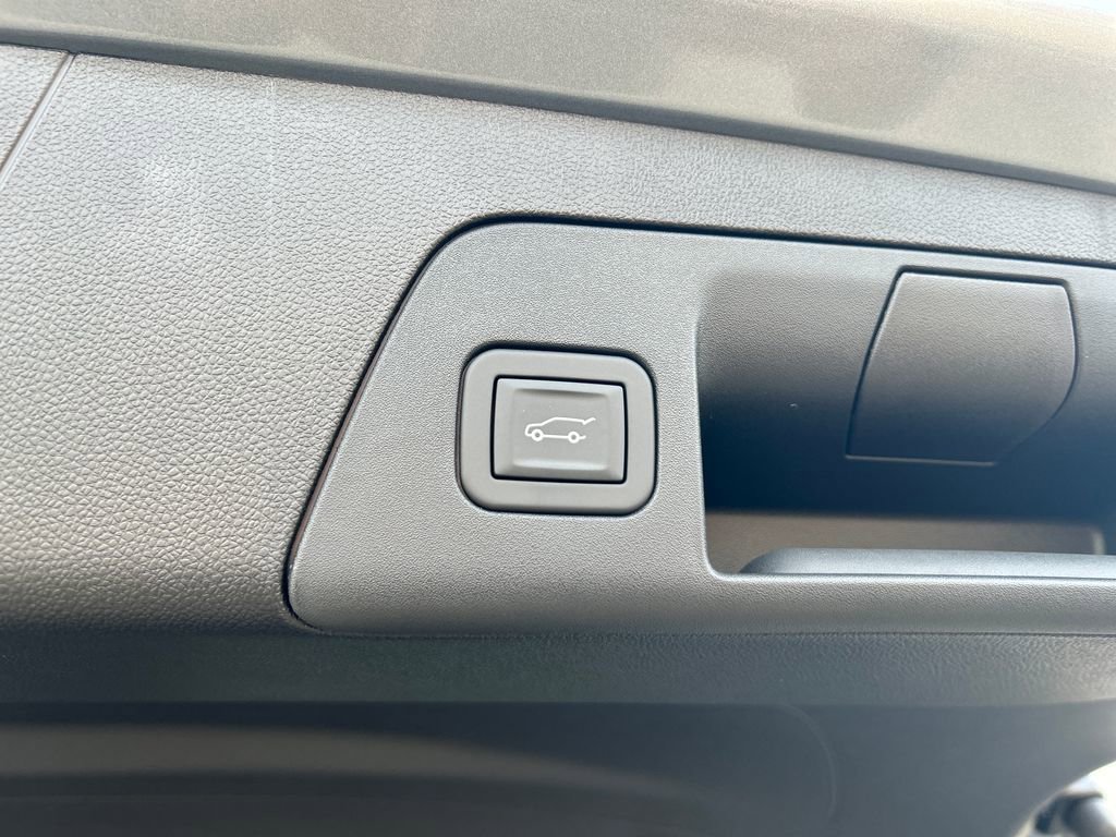 New 2026 Buick Envision Sport Touring image 36