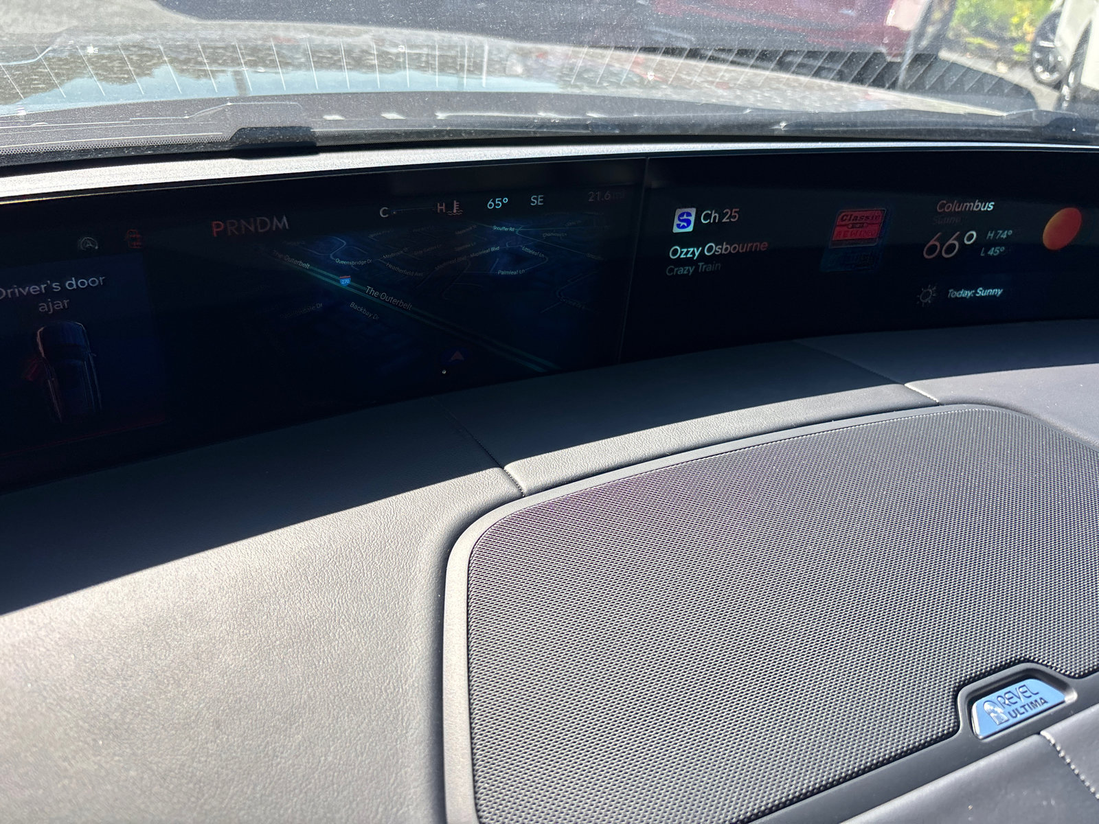 New 2025 Lincoln Navigator L Black Label image 18