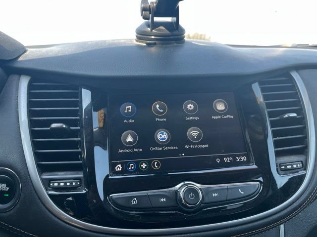 Used 2018 Chevrolet Trax LT w/ LT Convenience Package FWD image 27