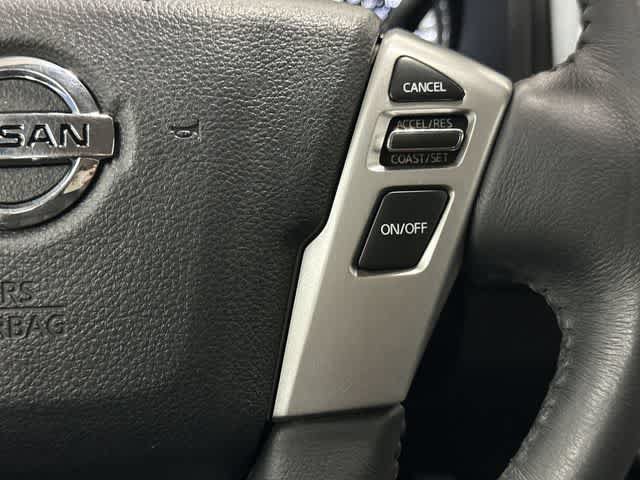 Used 2016 Nissan Titan SL AWD/4WD image 18