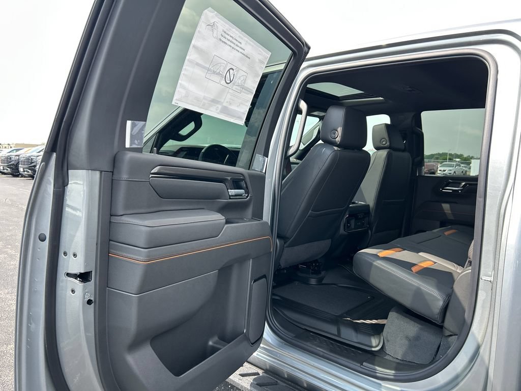 New 2026 GMC Sierra 2500 AT4 w/ AT4 Premium Plus Package AWD/4WD image 37