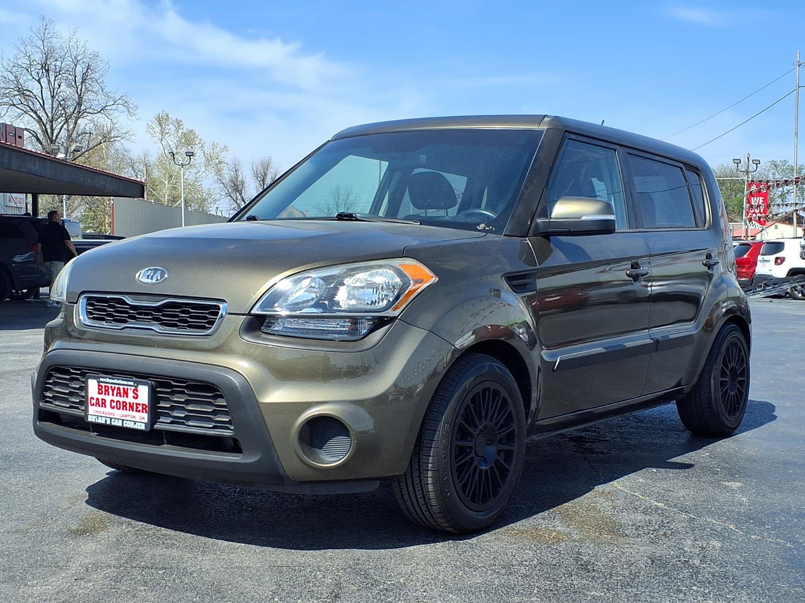 Used 2012 Kia Soul + image 1