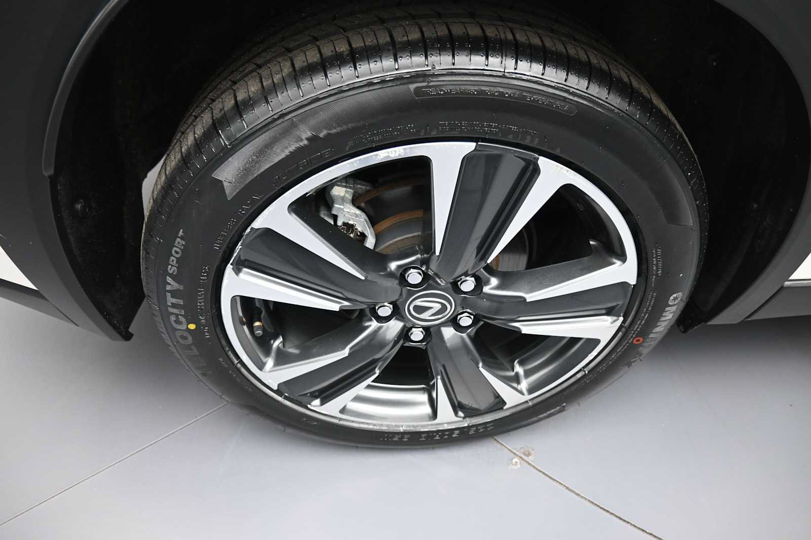 Used 2021 Lexus UX 250h w/ Premium Package AWD/4WD image 11