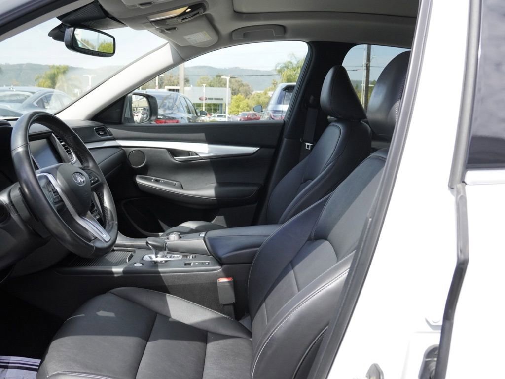 Used 2020 INFINITI QX50 Luxe FWD image 17