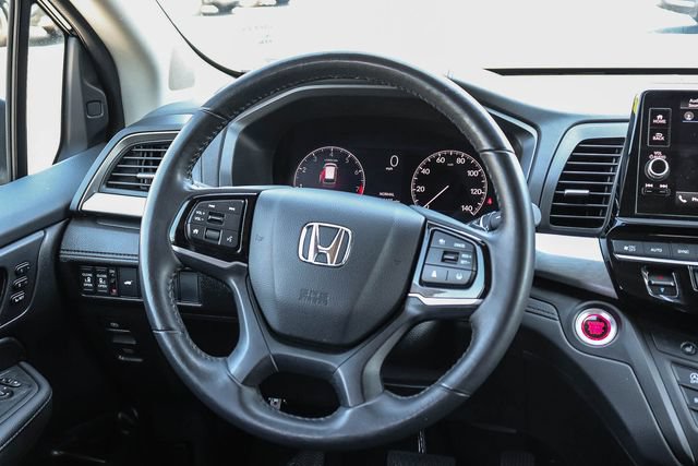 Used 2025 Honda Odyssey EX-L image 17