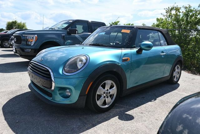 Used 2019 MINI Cooper Convertible FWD image 6