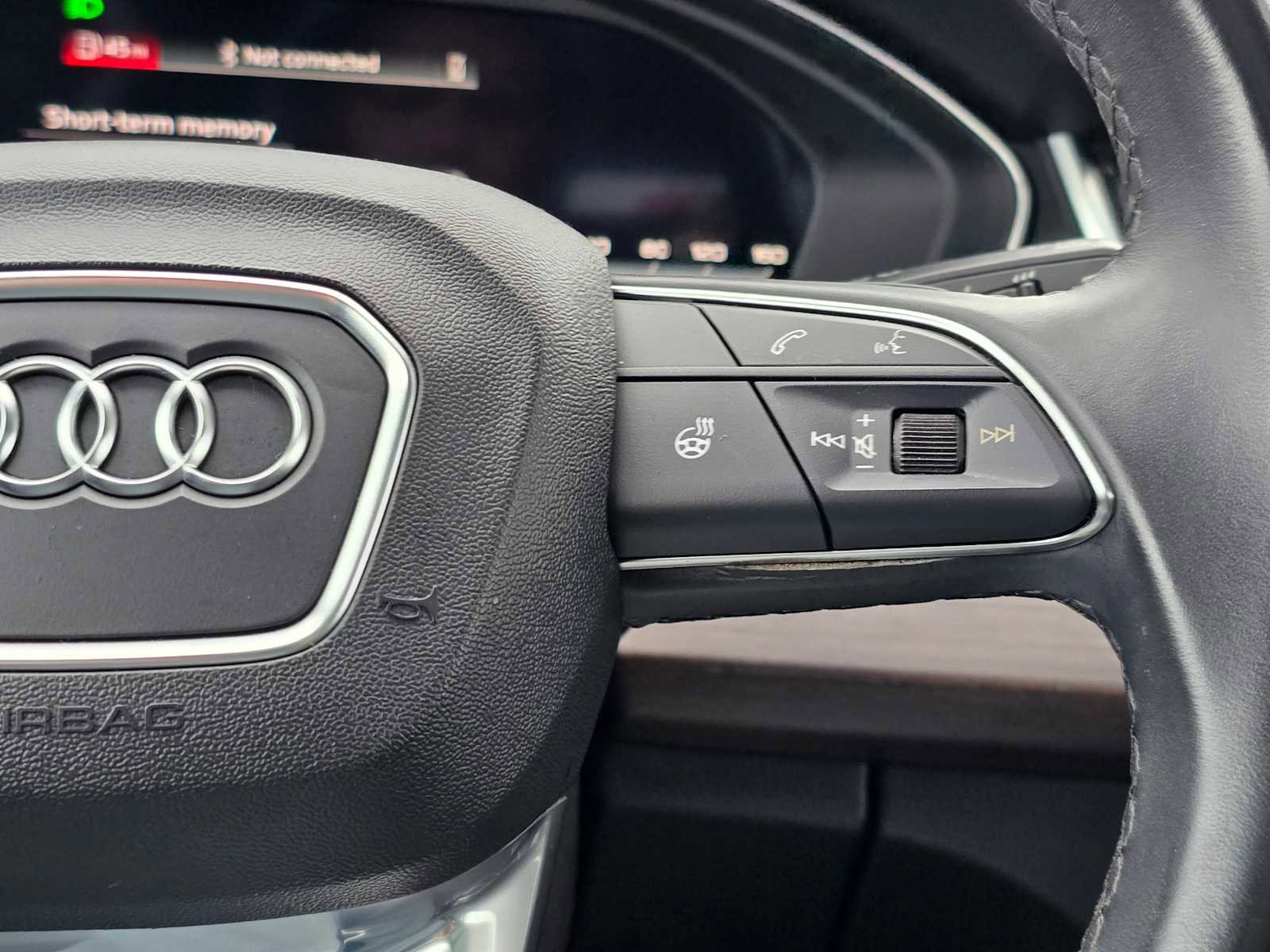 Used 2023 Audi Q5 2.0T Premium Plus w/ Premium Plus Package AWD/4WD image 31