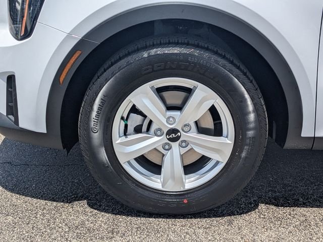 New 2026 Kia Sorento LX FWD image 11