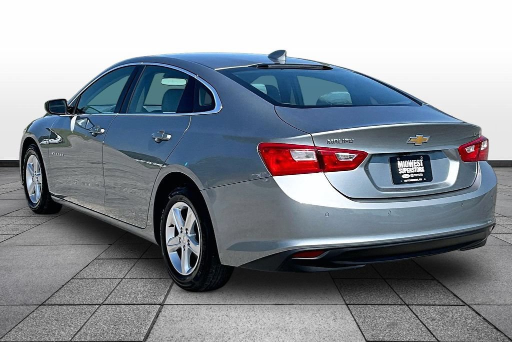 Used 2024 Chevrolet Malibu LT FWD image 11