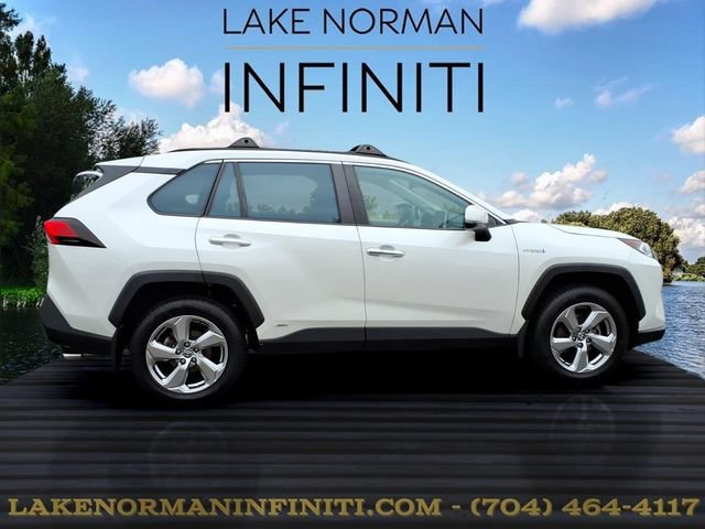 Used 2020 Toyota RAV4 Limited AWD/4WD image 25