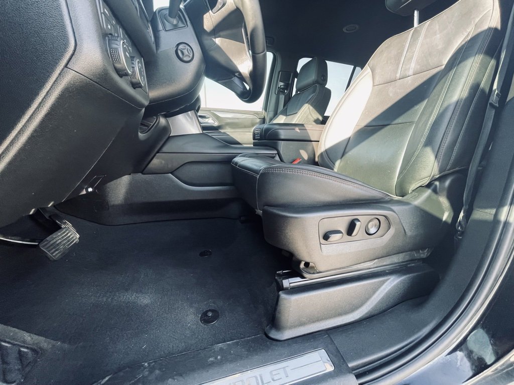 Used 2024 Chevrolet Tahoe RST w/ Luxury Package image 20