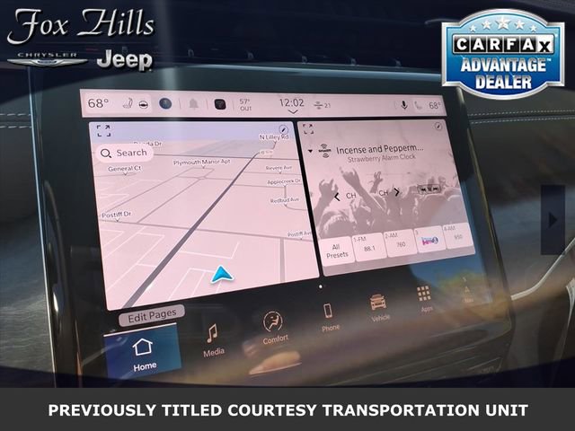 New 2025 Jeep Grand Cherokee Limited w/ Black Appearance Package image 19