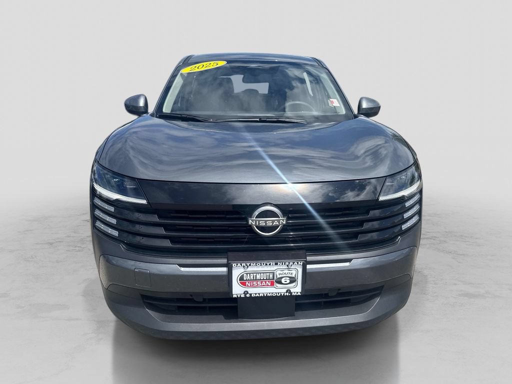 Used 2025 Nissan Kicks SV FWD image 10