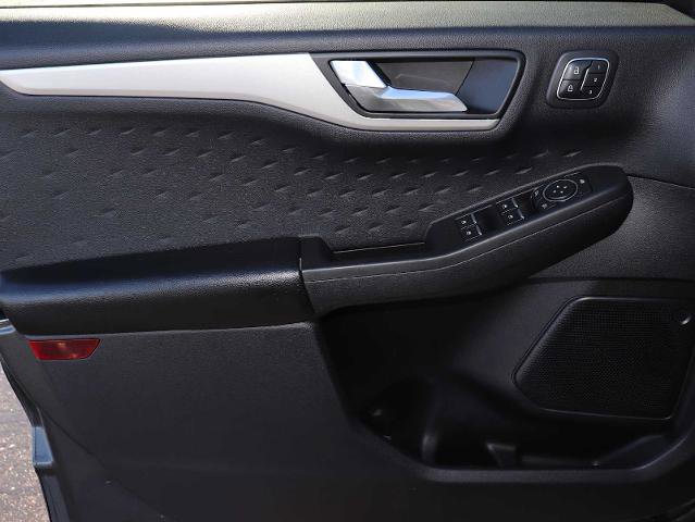 Certified 2020 Ford Escape SEL image 18