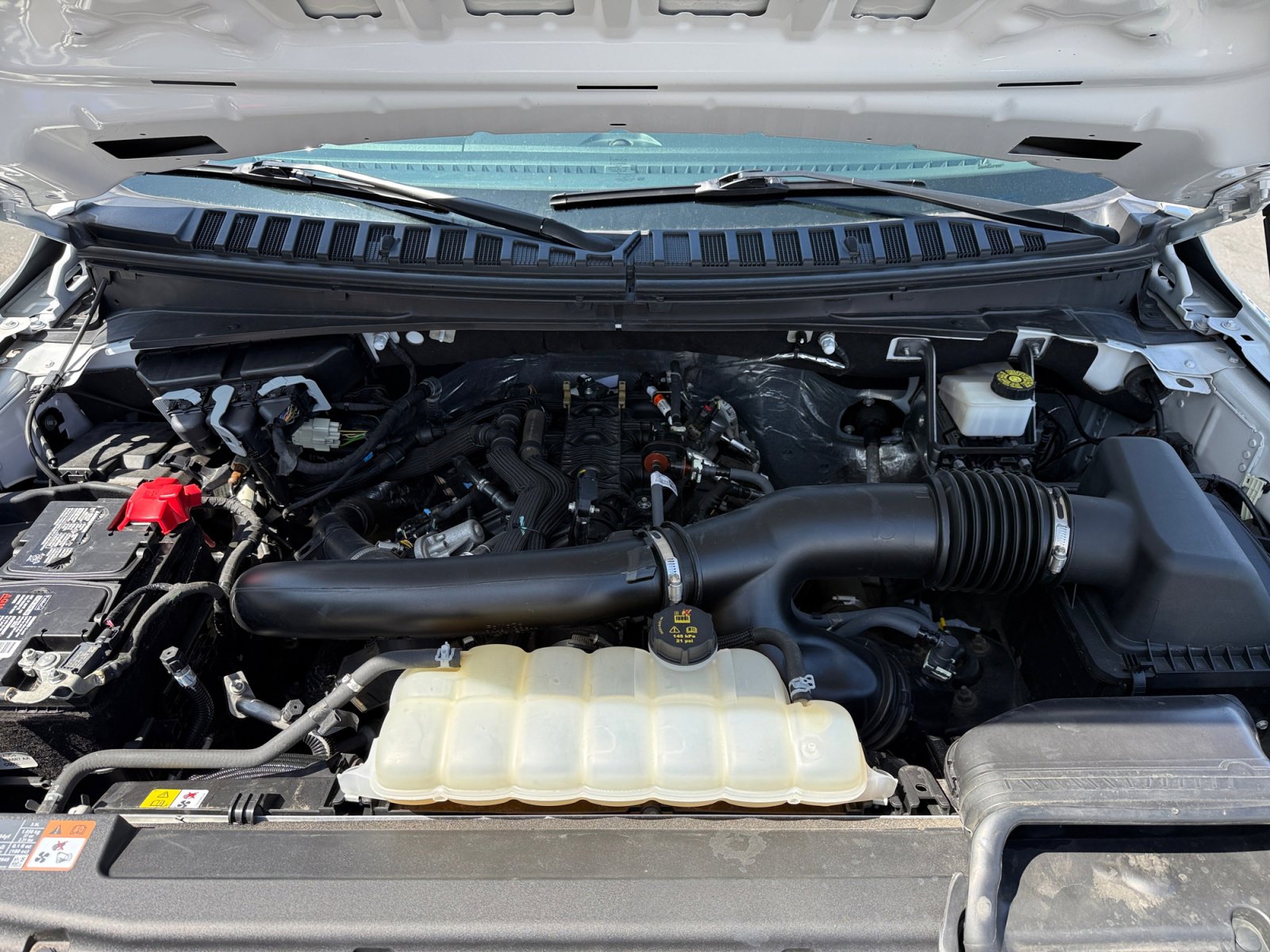 Certified 2024 Ford Expedition XLT image 21