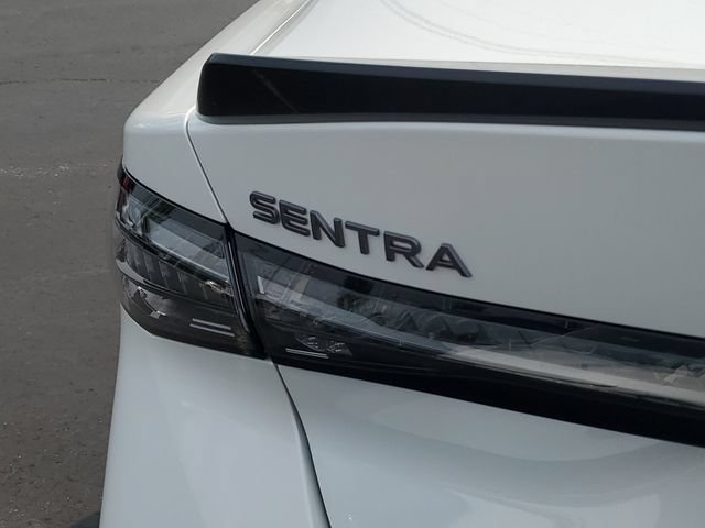 New 2026 Nissan Sentra SR w/ SR Premium Package FWD image 11